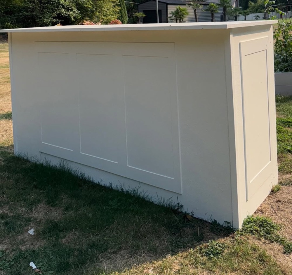 Full-size white paneled event bar